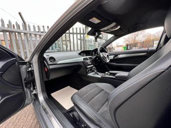 Mercedes-Benz C Class C220 CDI AMG SPORT EDITION