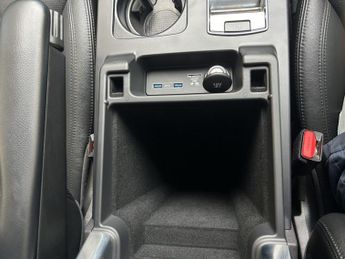 Land Rover Discovery 2.0 SD4 S Auto 4WD Euro 6 (s/s) 5dr