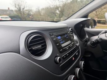 Hyundai i10 1.2 SE Auto Euro 6 5dr