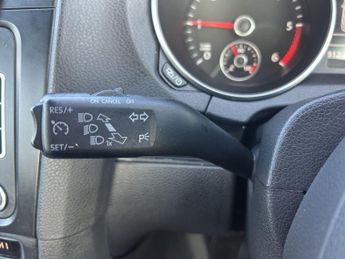 Volkswagen Golf 2.0 TDI BlueMotion Tech GT Cabriolet DSG Euro 5 (s/s) 2dr