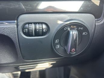 Volkswagen Golf 2.0 TDI BlueMotion Tech GT Cabriolet DSG Euro 5 (s/s) 2dr