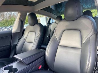 Tesla Model 3 (Dual Motor) Long Range Auto 4WDE 4dr