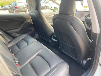 Tesla Model 3 (Dual Motor) Long Range Auto 4WDE 4dr