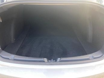 Tesla Model 3 (Dual Motor) Long Range Auto 4WDE 4dr