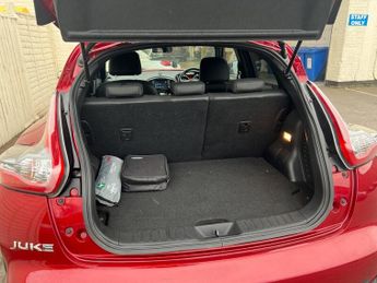 Nissan Juke N-Connecta SUV 5dr Petrol XTRON 1.6 Euro 6 (117 ps)