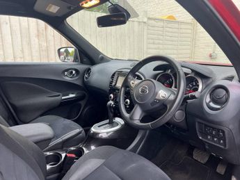 Nissan Juke N-Connecta SUV 5dr Petrol XTRON 1.6 Euro 6 (117 ps)