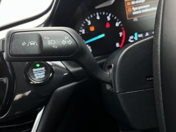 Ford Puma 1.0T EcoBoost MHEV Titanium Euro 6 (s/s) 5dr