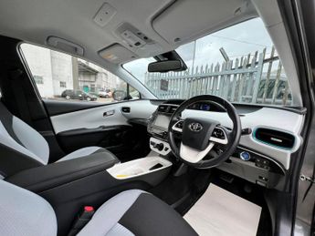 Toyota Prius VVT-I BUSINESS EDITION PLUS
