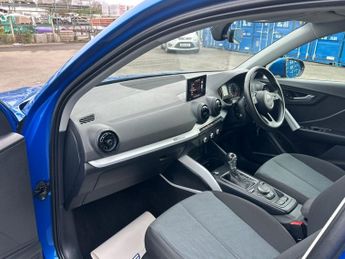 Audi Q2 TFSI SE FRONT AND REAER PARKING SENSORS BANG AND OLUFSON SOUND S