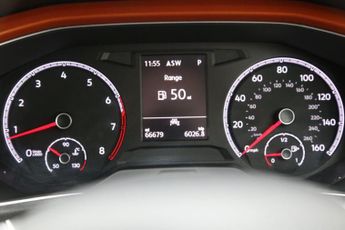 Volkswagen T-Roc 1.5 TSI EVO Design DSG Euro 6 (s/s) 5dr