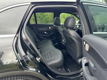 Mercedes-Benz GLC GLC 220D 4M AMG Line Premium Plus Auto Diesel PAN ROOF/MEMORY SE