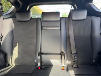 Toyota Rav 4 2.5 VVT-h Design SUV 5dr Petrol Hybrid CVT Euro 6 (s/s) (197 ps)