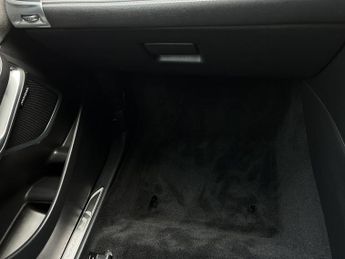 Jaguar E-Pace 2.0 D204 MHEV R-Dynamic HSE Auto AWD Euro 6 (s/s) 5dr