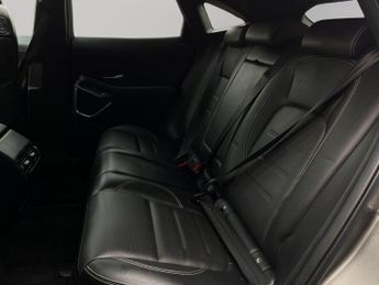 Jaguar E-Pace 2.0 D204 MHEV R-Dynamic HSE Auto AWD Euro 6 (s/s) 5dr
