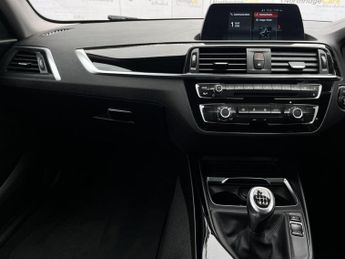 BMW 1 Series 1.5 118i Sport Euro 6 (s/s) 5dr