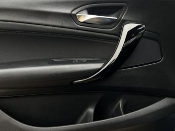 BMW 1 Series 1.5 118i Sport Euro 6 (s/s) 5dr