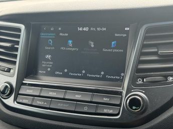 Hyundai TUCSON 1.7 CRDi Blue Drive GO! SE SUV 5dr Diesel DCT Euro 6 (s/s) (141 