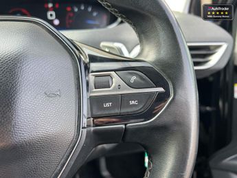 Peugeot 3008 PureTech Allure SUV 5dr Petrol EAT Euro 6 (s/s) (130 ps)