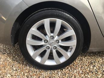 Kia Carens 1.7 CRDi 4 DCT Euro 6 (s/s) 5dr