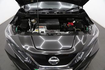 Nissan LEAF 40kWh Acenta Auto 5dr