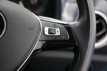 Volkswagen e-up! 36.8kWh e-up! Auto 5dr