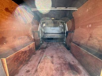 Citroen Dispatch AUTO MWB L2H1 Driver 1200 Air Con Alloys Nav Sensors EURO 6 NO V