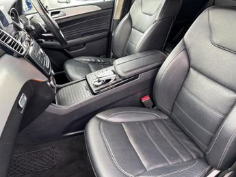 Mercedes-Benz GLE GLE 350 D 4MATIC AMG LINE