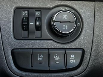 Vauxhall Viva 1.0i SL Euro 6 5dr