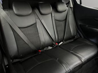 Vauxhall Viva 1.0i SL Euro 6 5dr