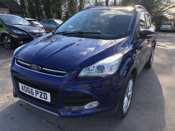 Ford Kuga 1.5 TITANIUM X petrol automatic 2 owners, just 26,000m, ULEZ com