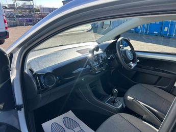 Volkswagen Up MOVE UP AUTOMATIC £20 PER YEAR ROAD TAX 30,000 MILES