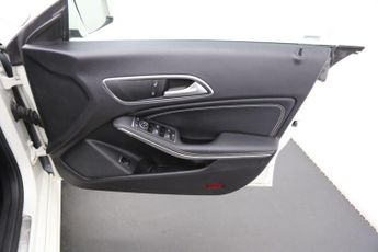 Mercedes-Benz CLA Class 1.6 CLA180 Sport Coupe 7G-DCT Euro 6 (s/s) 4dr