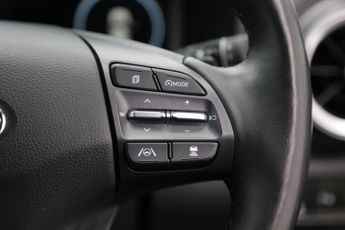 Hyundai KONA 39kWh Premium Auto 5dr (10.5kW Charger)
