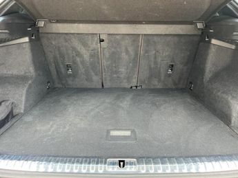 Audi Q3 2.0 TDI 35 S line SUV 5dr Diesel S Tronic Euro 6 (s/s) (150 ps)