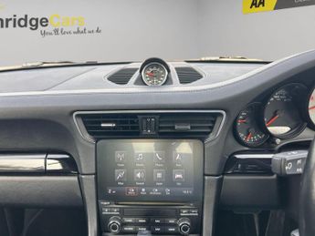 Porsche 911 3.0T 991 Carrera 4S PDK 4WD Euro 6 (s/s) 2dr