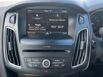 Ford Focus 1.0T EcoBoost Titanium Euro 6 (s/s) 5dr