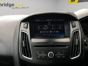 Ford Focus 1.0T EcoBoost Titanium Euro 6 (s/s) 5dr