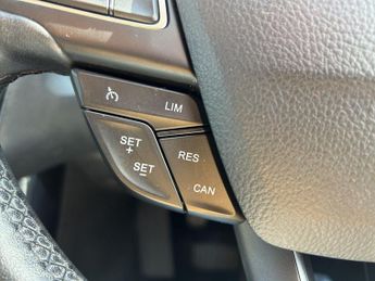 Ford Focus 1.0T EcoBoost Titanium Euro 6 (s/s) 5dr