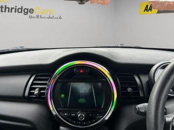 Mini Hatch 1.5 One Classic Steptronic Euro 6 (s/s) 3dr