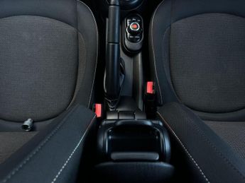 Mini Hatch 1.5 One Classic Steptronic Euro 6 (s/s) 3dr