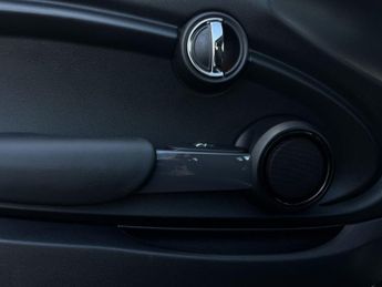 Mini Hatch 1.5 One Classic Steptronic Euro 6 (s/s) 3dr