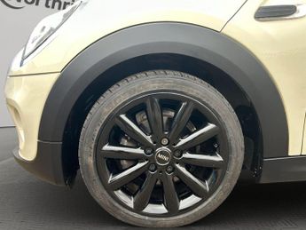 Mini Hatch 1.5 One Classic Steptronic Euro 6 (s/s) 3dr