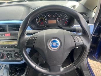 Fiat Grande Punto DYNAMIC 8V 1.2 5 SPEED MANUAL.