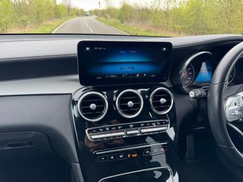 Mercedes-Benz GLC GLC 220D 4Matic AMG Line Auto Diesel SAT NAV/PARKTRONIC/SIDE STE