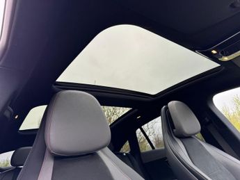 Mercedes-Benz EQE EQE 300 AMG Line Premium Auto Electric 89KWH PAN ROOF/MEMORY SEA