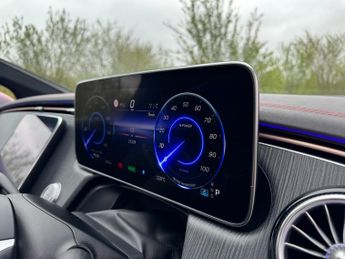 Mercedes-Benz EQE EQE 300 AMG Line Premium Auto Electric 89KWH PAN ROOF/MEMORY SEA