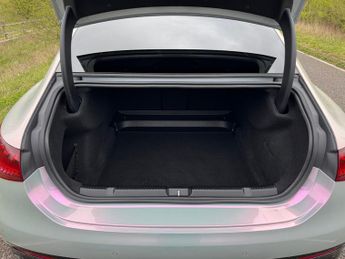 Mercedes-Benz EQE EQE 300 AMG Line Premium Auto Electric 89KWH PAN ROOF/MEMORY SEA