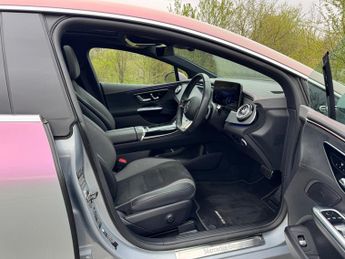 Mercedes-Benz EQE EQE 300 AMG Line Premium Auto Electric 89KWH PAN ROOF/MEMORY SEA