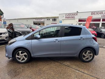 Toyota Yaris 1.5 HYBRID VVT-I ICON AUTOMATIC