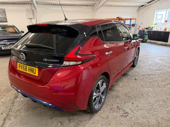 Nissan LEAF 40kWh N-Connecta Auto 5dr